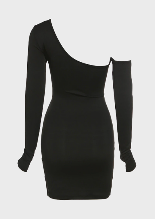 Baddie Black dress Long sleeves Cut out front Mini length Edge neck, cherryonce