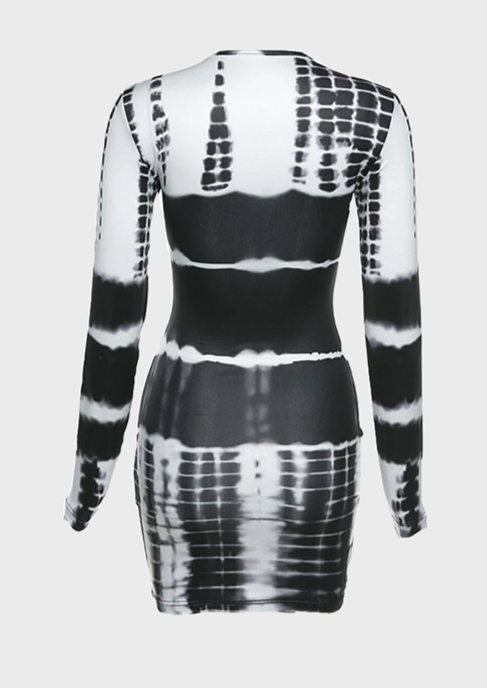 Jewel neck Long sleeves Mini length Bodycon style Baddie, cherryonce