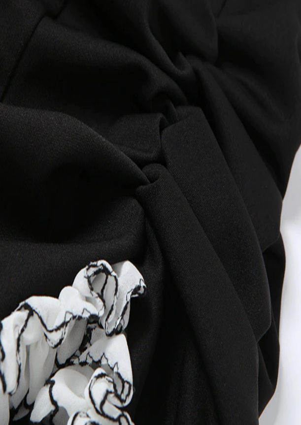 Black dress Gloves included Puffer details Mini length Straight across neckline, cherryonce
